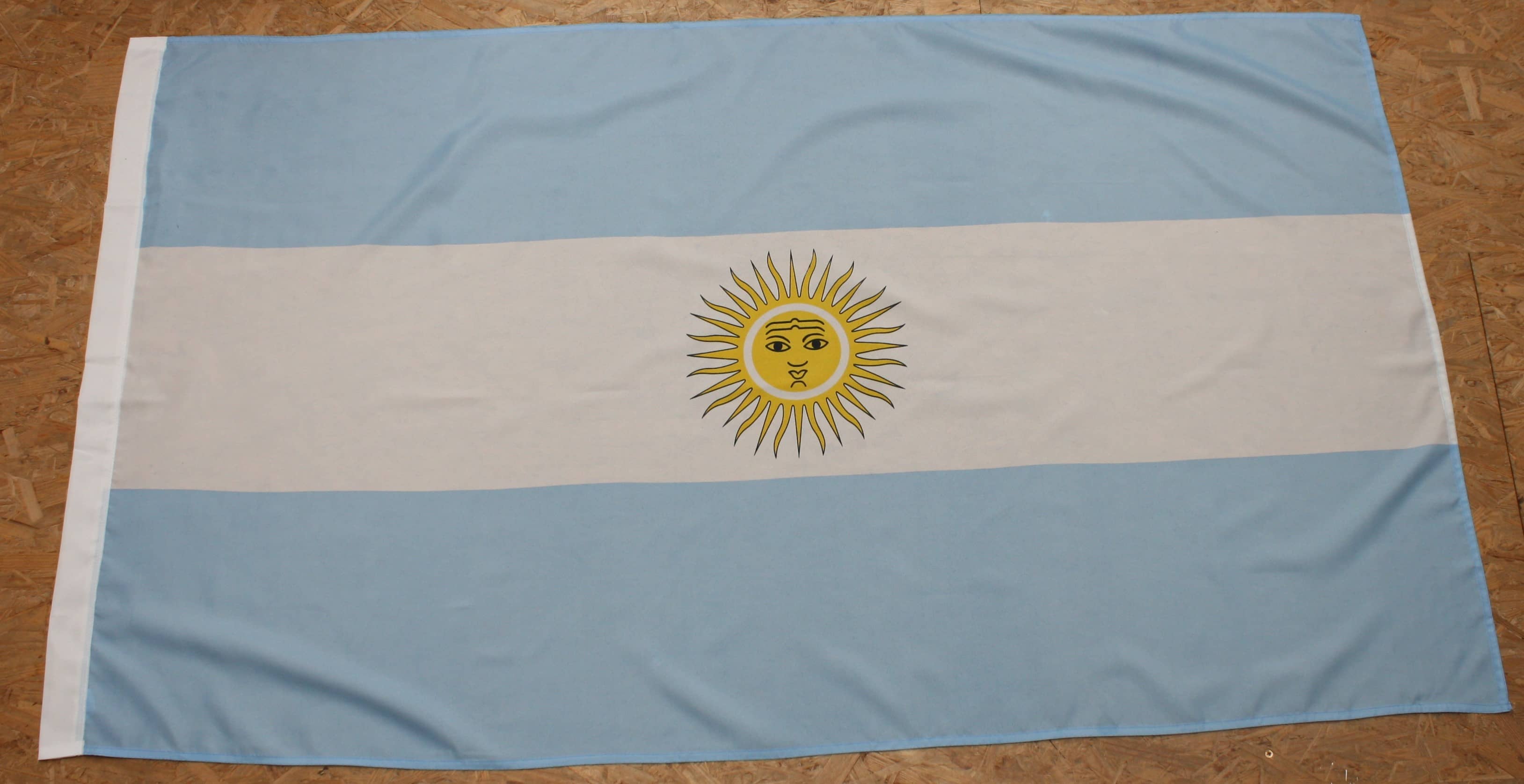 Seidenfahne Argentinien 90x150 cm